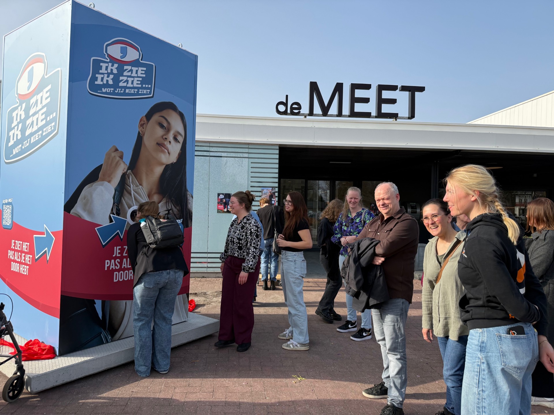 Kijkdoos campagne Kijk om je heen met omstanders